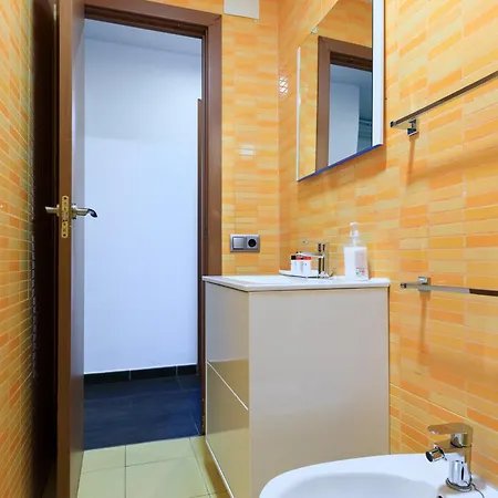 Housalia Corsega - 3 Bedrooms Next To Sagrada Familia شقة